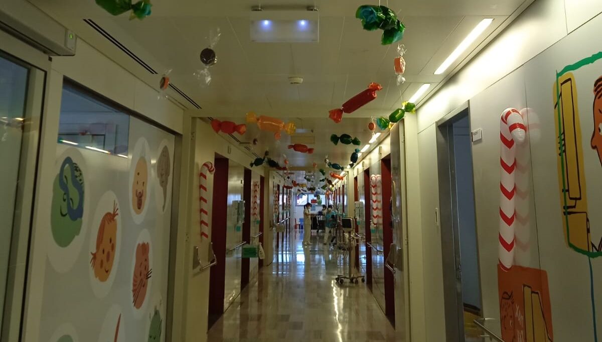 Decoració a la planta de pediatria de Sant Pau